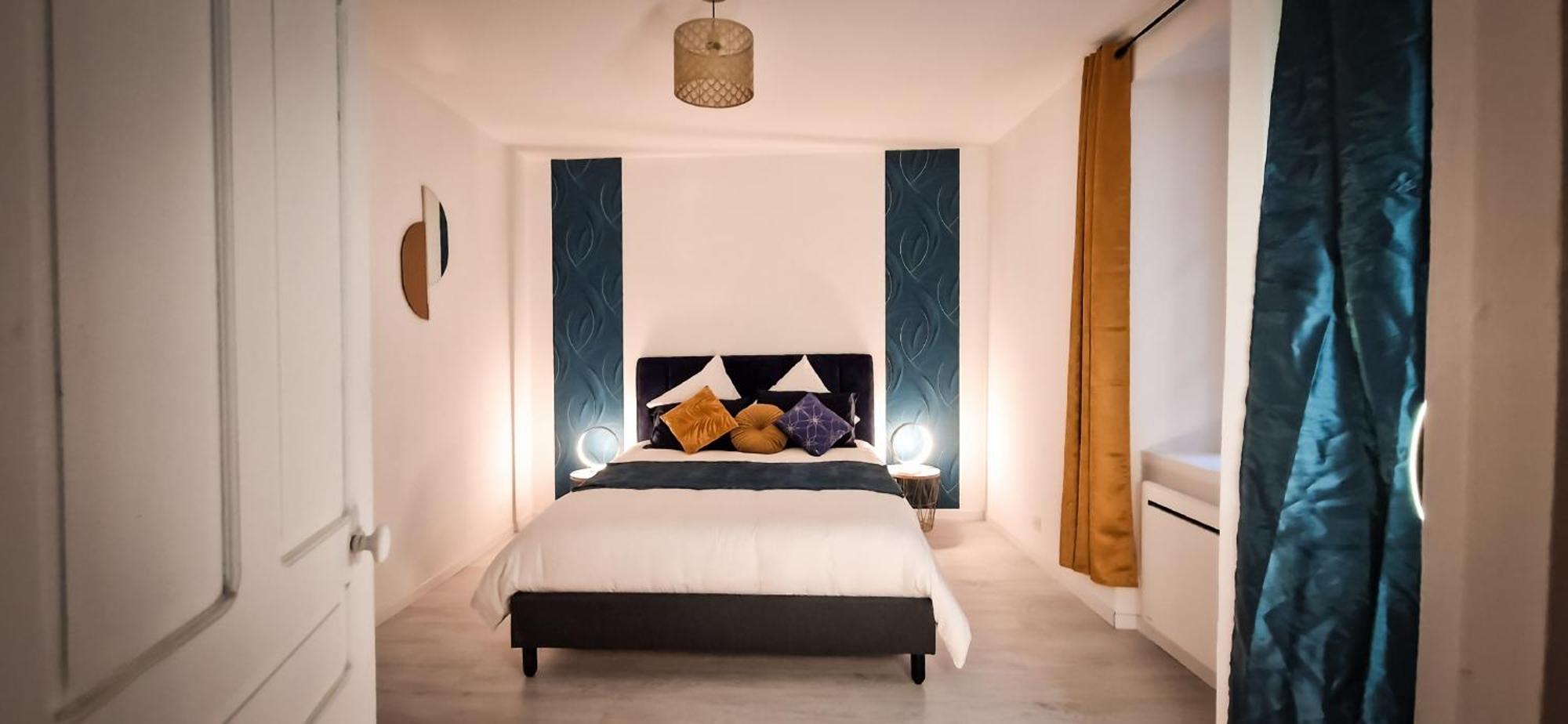 L'Art Deco 3 Etoiles Wifi, Netflix, Disney, Coeur De Bastide Villefranche-de-Rouergue Exteriér fotografie